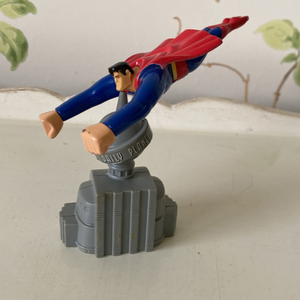Burger King 1997 Superman Action Figure Toy
